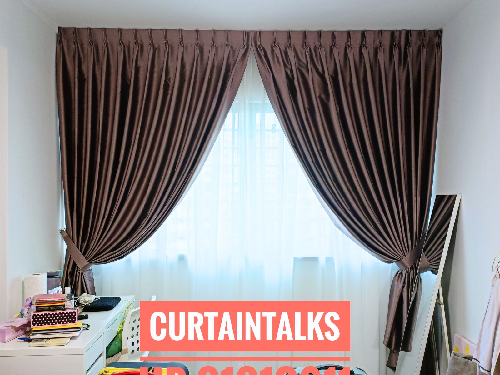 This is a Picture of Day and night curtain picture  for Singapore 4 room HDB flat, common room, day and night curtain, Blk 39 Bedok South